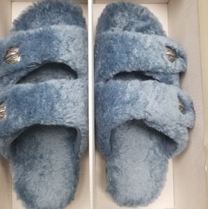 Alegria slippers .   Great Christmas present